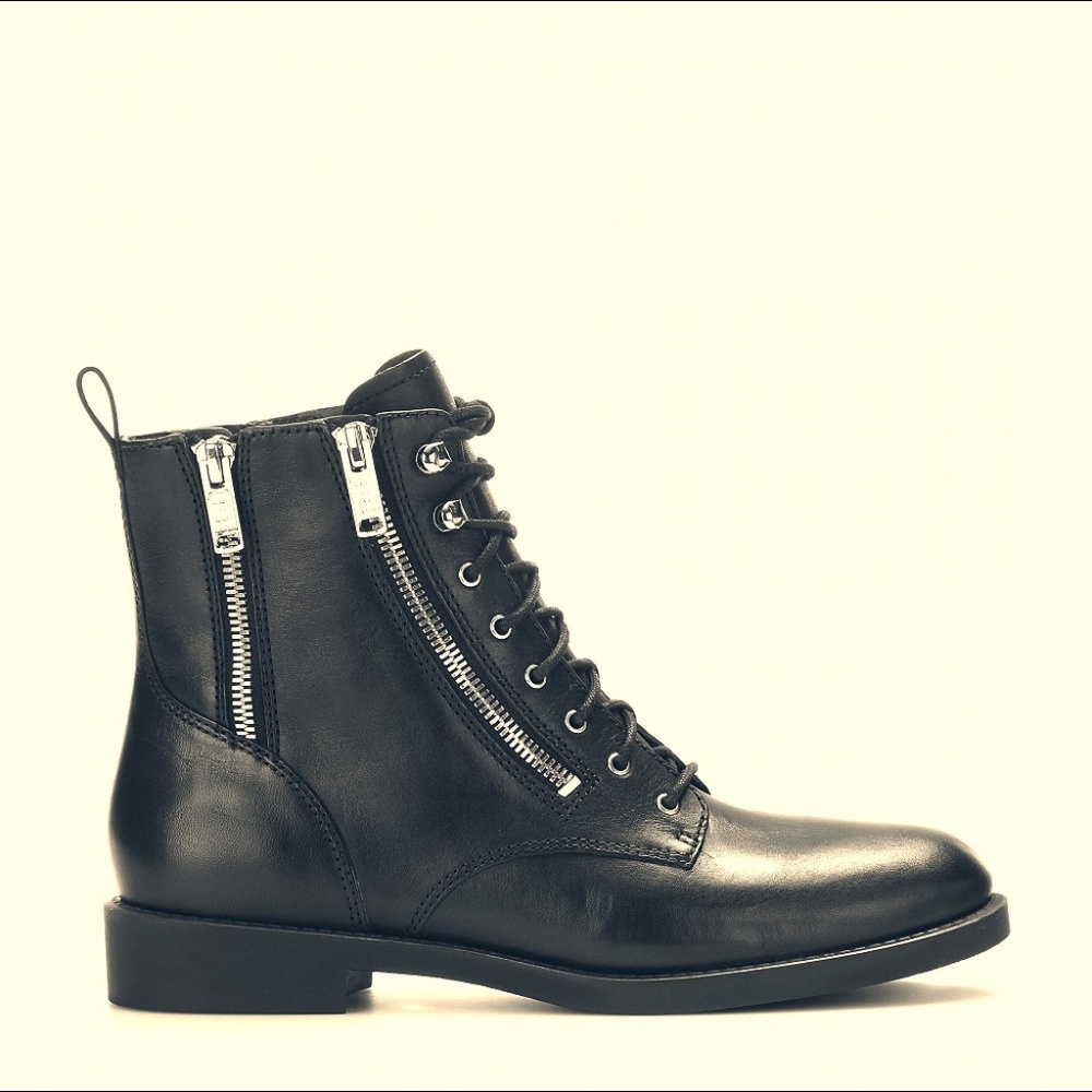 Black Goth Boots
